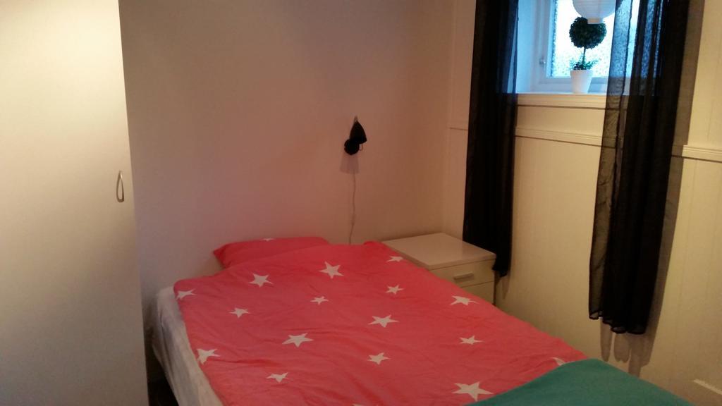 Ferienwohnung Arctic Eiendom Nord Tromsø Zimmer foto